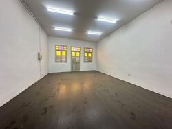 Serangoon Road (D8), Shop House #562952941